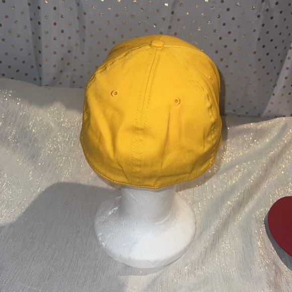 Yellow Range Rover Cap - Picture 3 of 4